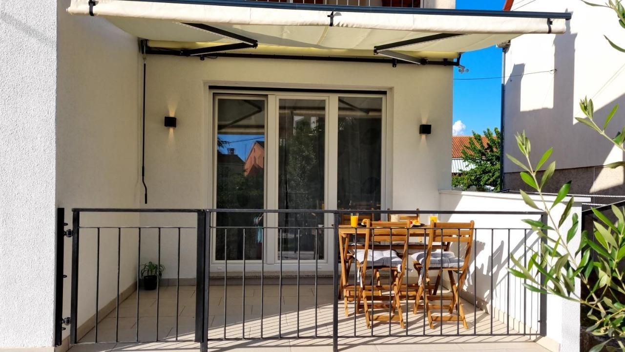 Aquamarine - Free 2 Electric Scooters Apartment